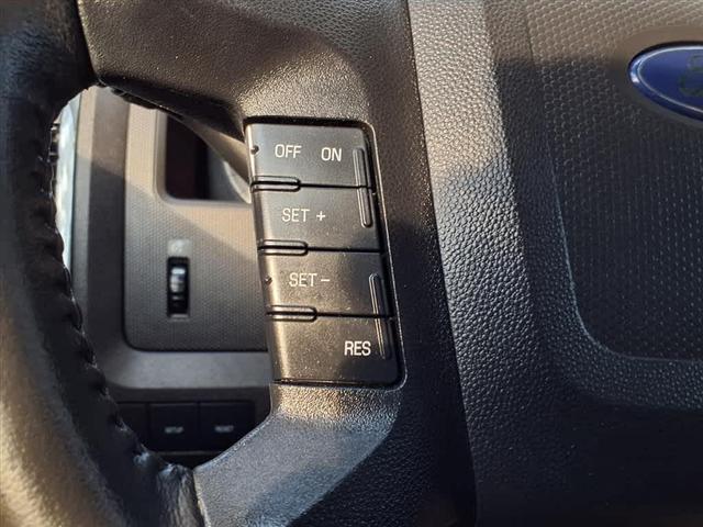Photo of 2011 Ingot Silver Metallic Ford Escape
