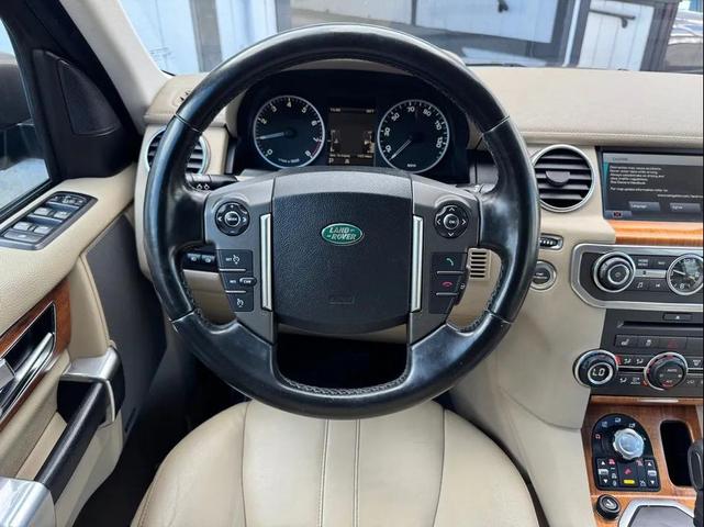 Photo of 2011 Brown Land Rover LR4