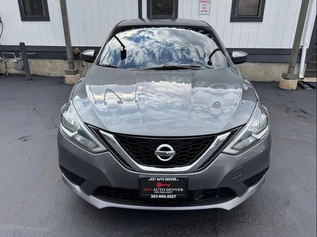 Photo of 2018 Gun Metallic Nissan Sentra