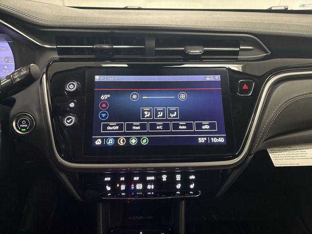 Photo of 2022 Gray Ghost Metallic Chevrolet Bolt EUV