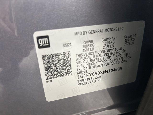 Photo of 2022 Gray Ghost Metallic Chevrolet Bolt EUV