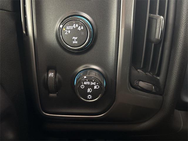 Photo of 2017 Red Chevrolet Silverado 1500