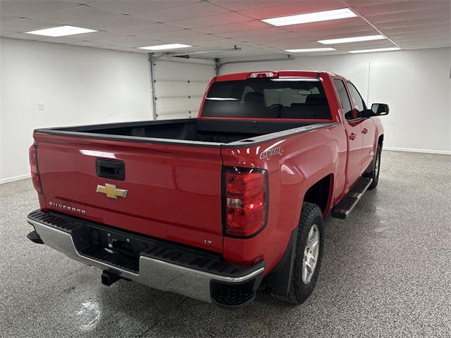 Photo of 2017 Red Chevrolet Silverado 1500