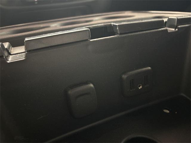 Photo of 2017 Red Chevrolet Silverado 1500