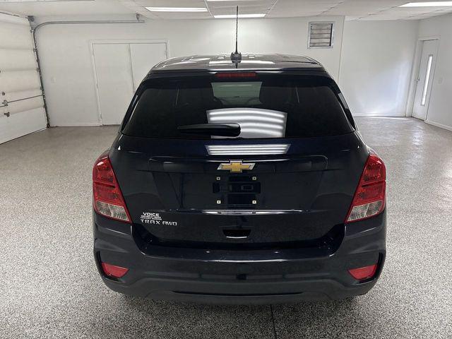 Photo of 2021 Midnight Blue Metallic Chevrolet Trax