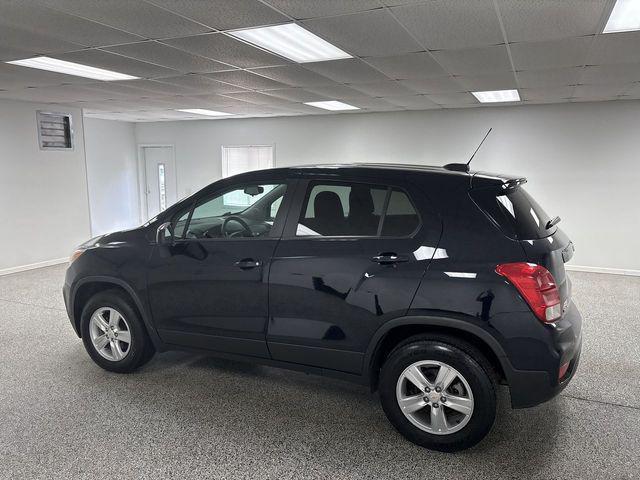 Photo of 2021 Midnight Blue Metallic Chevrolet Trax
