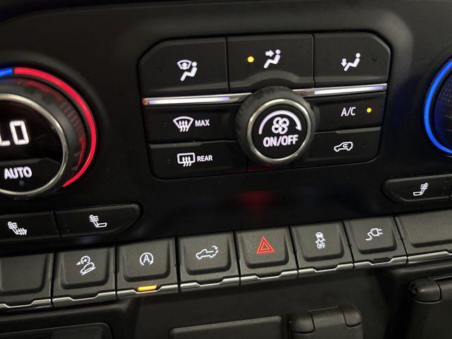 Photo of 2021 Black Chevrolet Silverado 1500