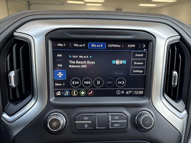 Photo of 2021 Black Chevrolet Silverado 1500