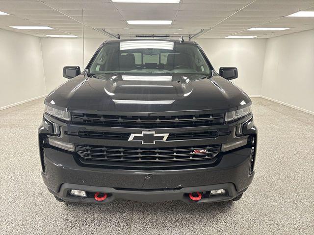 Photo of 2021 Black Chevrolet Silverado 1500