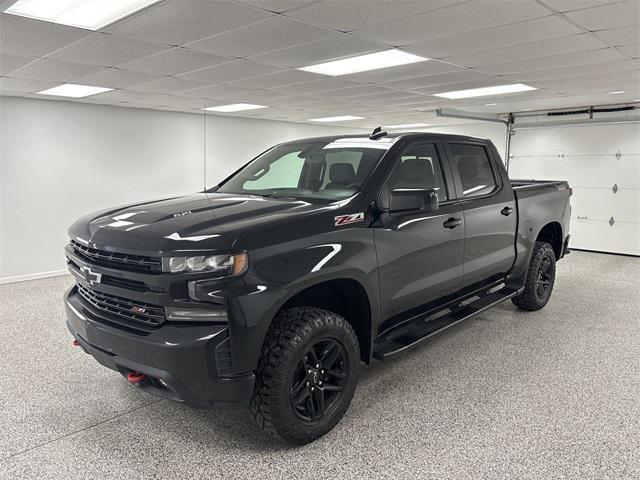 Photo of 2021 Black Chevrolet Silverado 1500