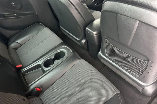 Photo of 2015 Ironman Silver Metallic Hyundai Veloster