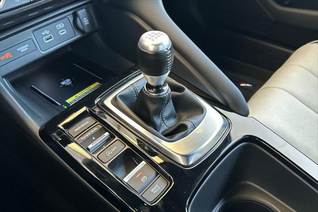 Photo of 2024 Platinum White Pearl Acura Integra