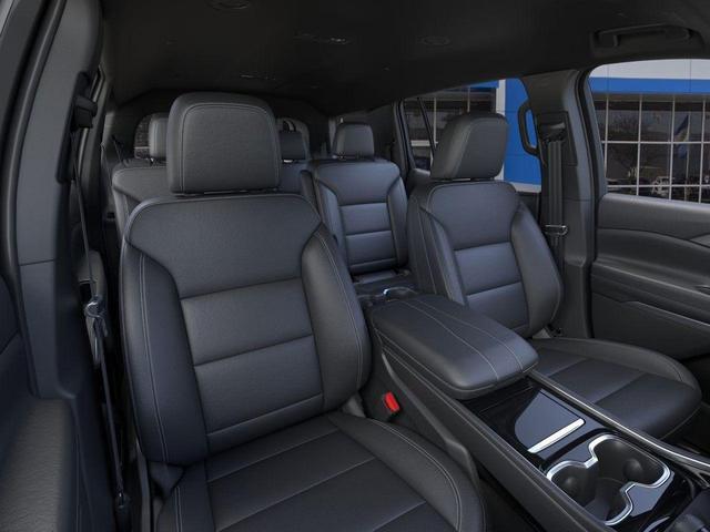 Photo of 2025 Mosaic Black Metallic Chevrolet Traverse