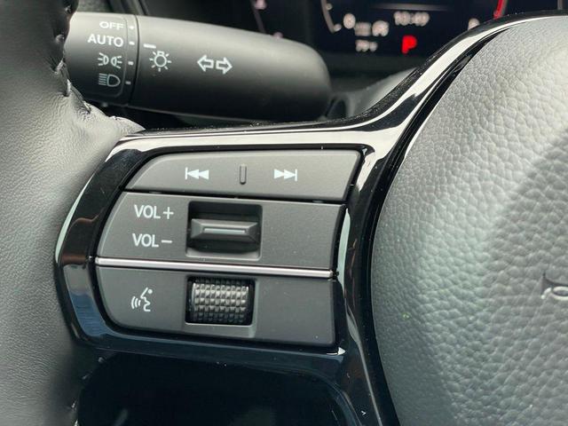 Photo of 2026 Crystal Black Pearl Honda CR-V