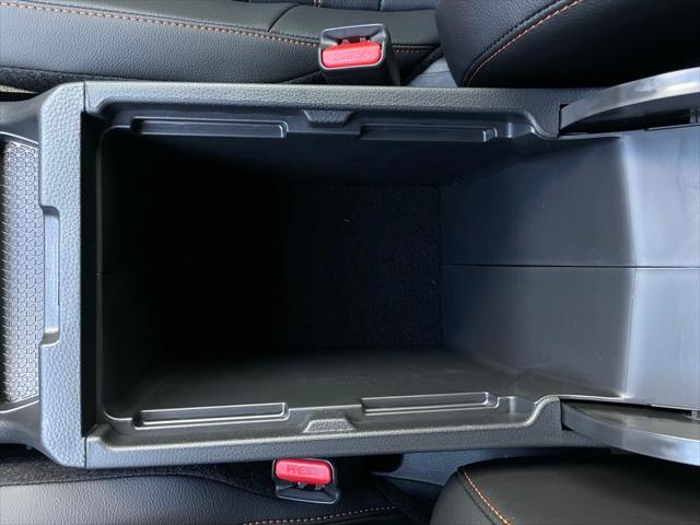 Photo of 2026 Platinum White Pearl Honda CR-V Hybrid