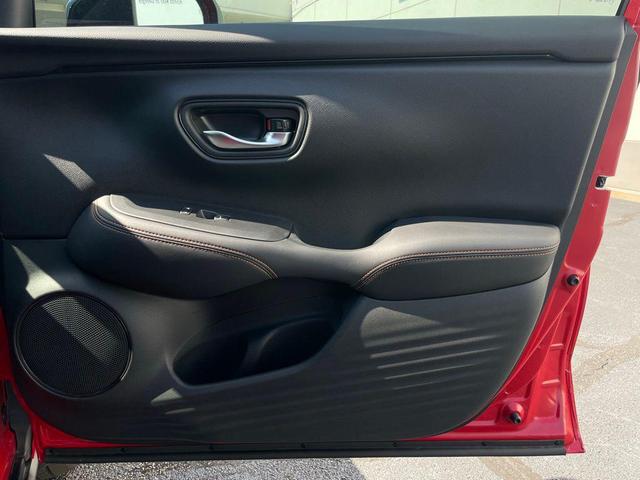 Photo of 2025 Milano Red Honda HR-V