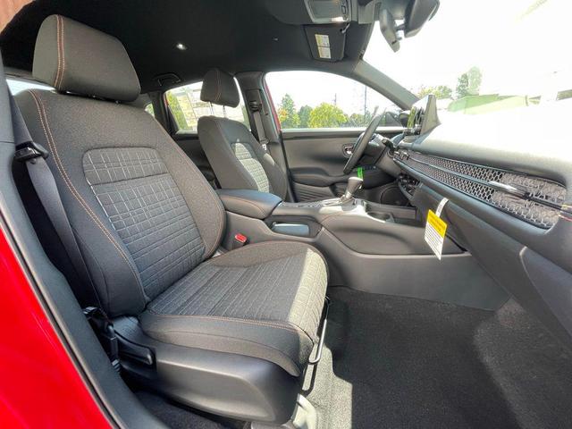 Photo of 2025 Milano Red Honda HR-V