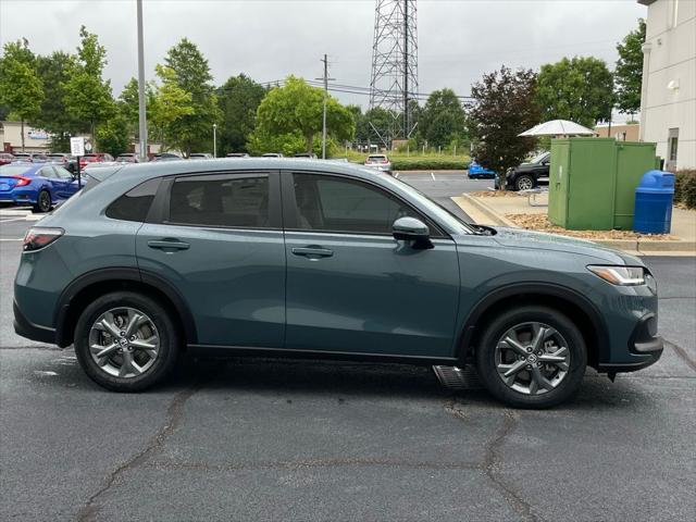 Photo of 2026 Nordic Forest Pearl Honda HR-V