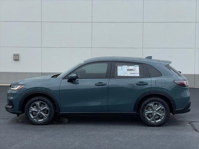 Photo of 2026 Nordic Forest Pearl Honda HR-V