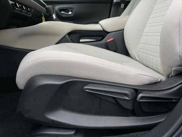 Photo of 2026 Nordic Forest Pearl Honda HR-V