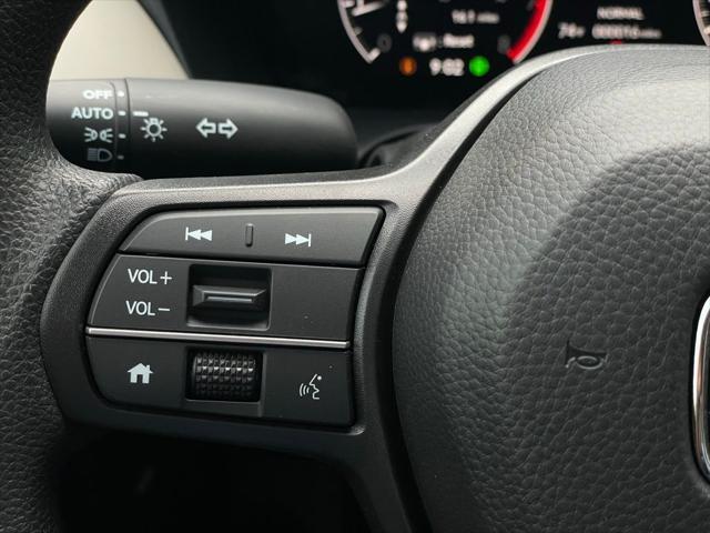 Photo of 2026 Nordic Forest Pearl Honda HR-V