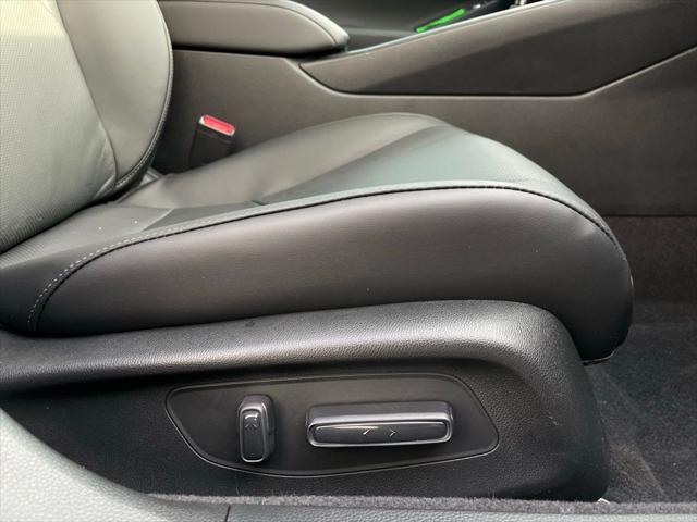 Photo of 2025 Urban Gray Pearl Honda Accord Hybrid