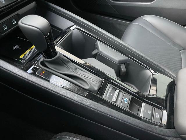 Photo of 2025 Urban Gray Pearl Honda Accord Hybrid