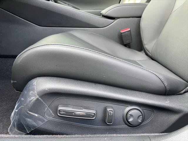Photo of 2025 Urban Gray Pearl Honda Accord Hybrid