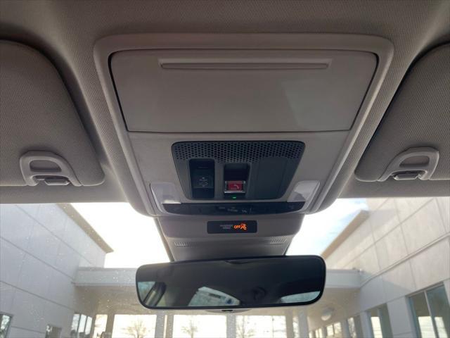 Photo of 2025 Urban Gray Pearl Honda Accord Hybrid