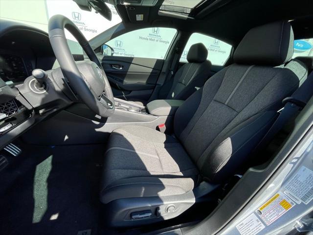 Photo of 2025 Solar Silver Metallic Honda Accord Hybrid