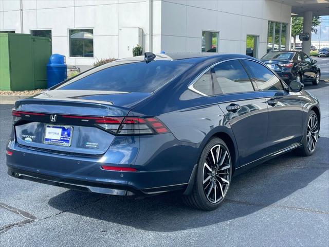 Photo of 2025 Canyon River Blue Metallic Honda Accord Hybrid