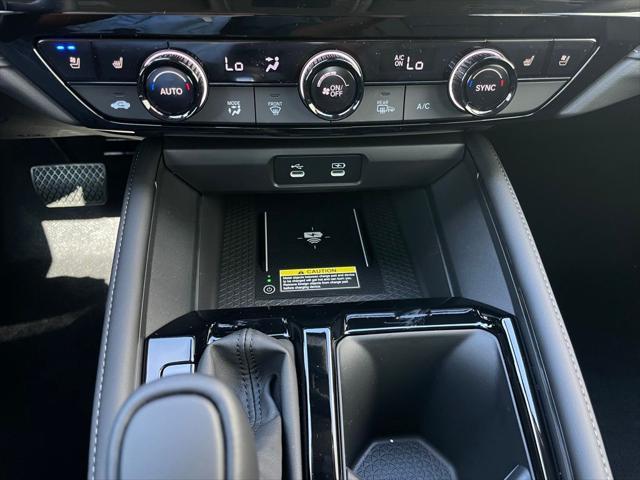 Photo of 2025 Canyon River Blue Metallic Honda Accord Hybrid