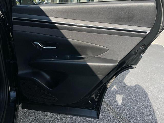 Photo of 2023 Phantom Black Hyundai TUCSON