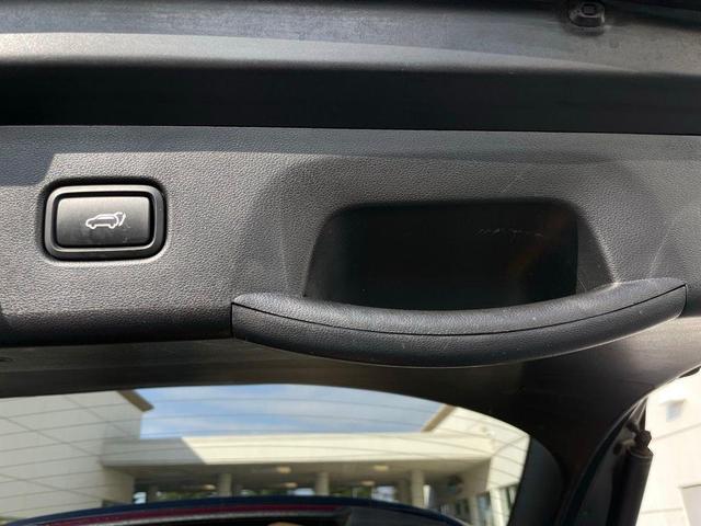 Photo of 2023 Phantom Black Hyundai TUCSON