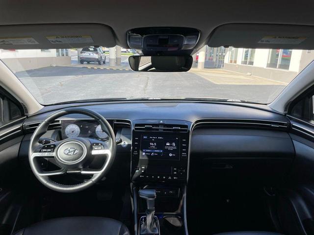 Photo of 2023 Phantom Black Hyundai TUCSON