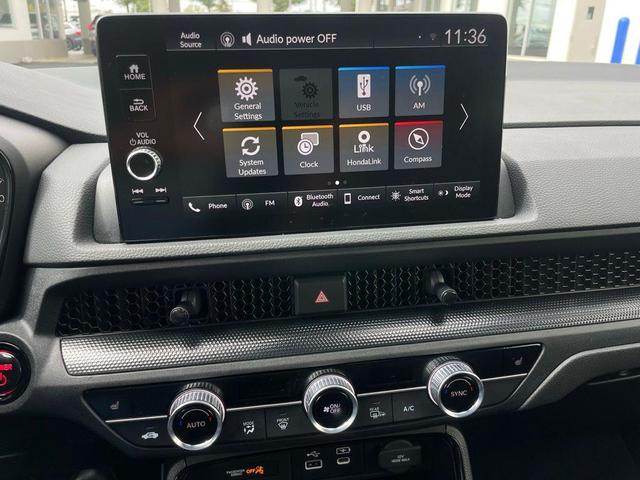 Photo of 2024 Silver Metallic Honda CR-V Hybrid