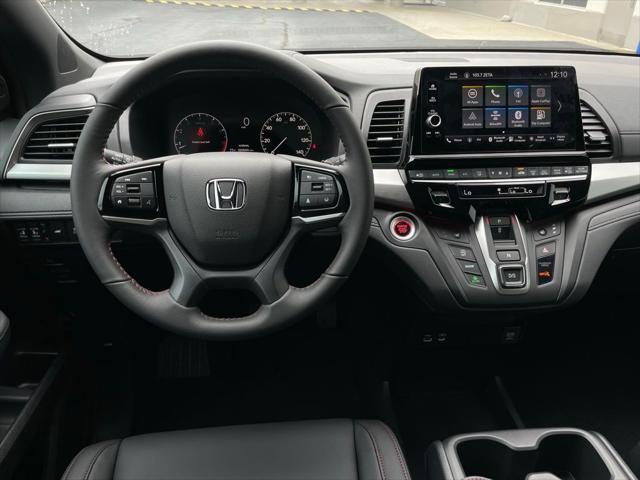 Photo of 2025 Platinum White Pearl Honda Odyssey