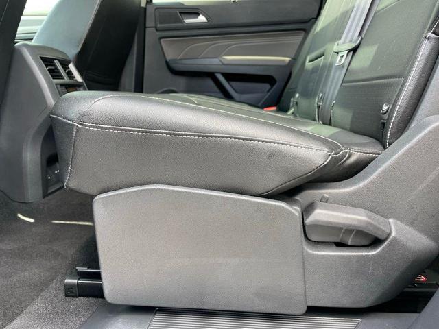 Photo of 2021 Deep Black Pearl Volkswagen Atlas