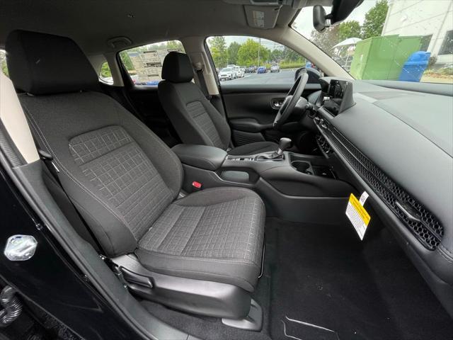 Photo of 2026 Crystal Black Pearl Honda HR-V