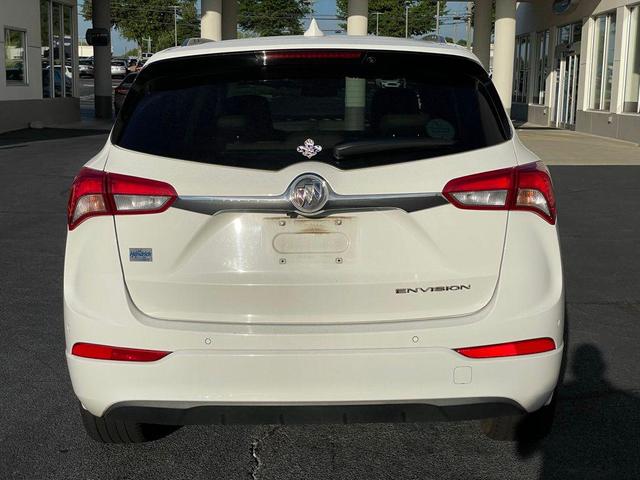 Photo of 2020 Summit White Buick Envision