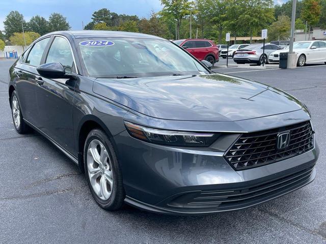 Photo of 2024 Gray Metallic Honda Accord