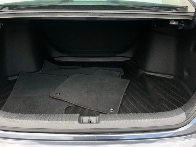 Photo of 2024 Gray Metallic Honda Accord