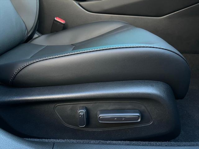 Photo of 2025 Platinum White Pearl Honda Accord Hybrid