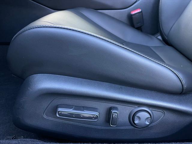 Photo of 2025 Platinum White Pearl Honda Accord Hybrid