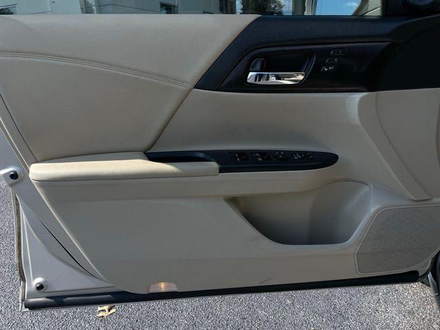 Photo of 2015 Champagne Frost Honda Accord Hybrid