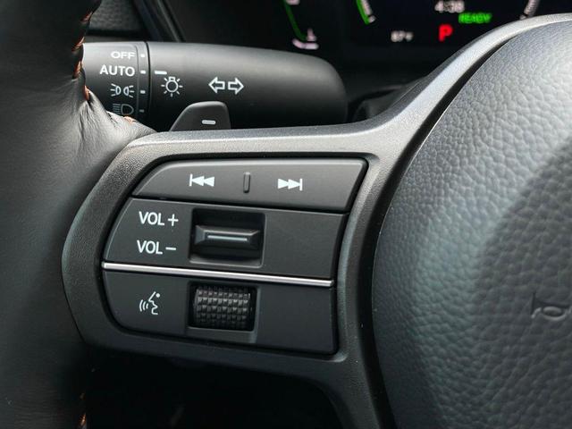 Photo of 2026 Meteorite Gray Metallic Honda CR-V Hybrid
