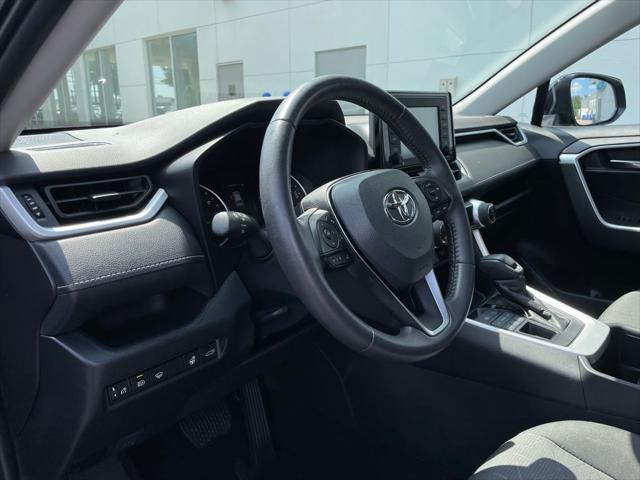 Photo of 2022 Midnight Black Metallic Toyota RAV4