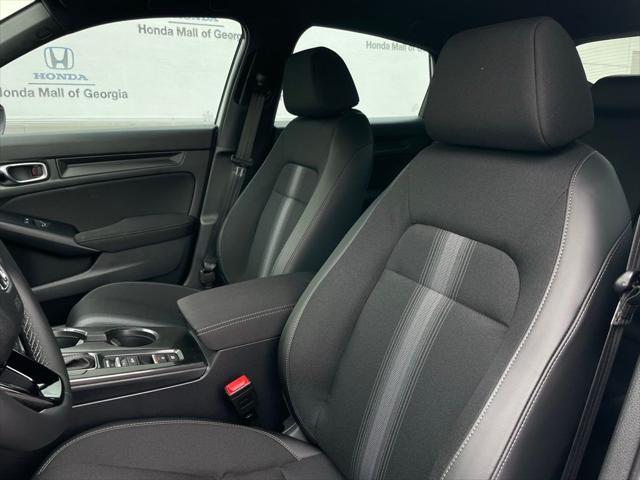 Photo of 2025 Platinum White Pearl Honda Civic