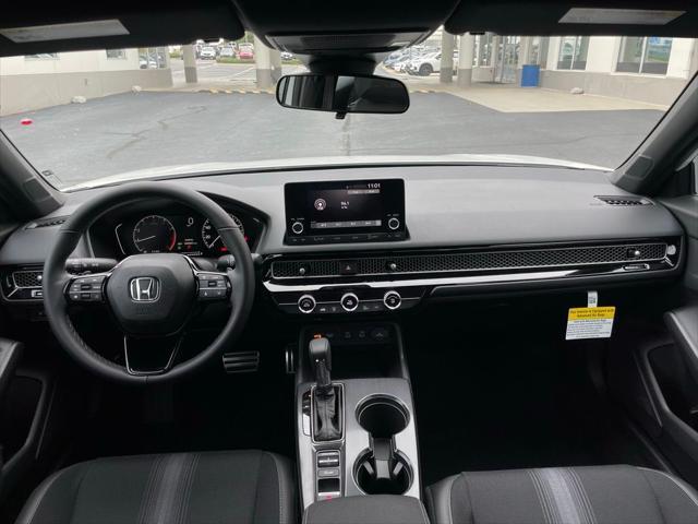 Photo of 2025 Platinum White Pearl Honda Civic