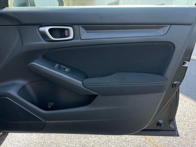 Photo of 2023 Crystal Black Pearl Honda Civic